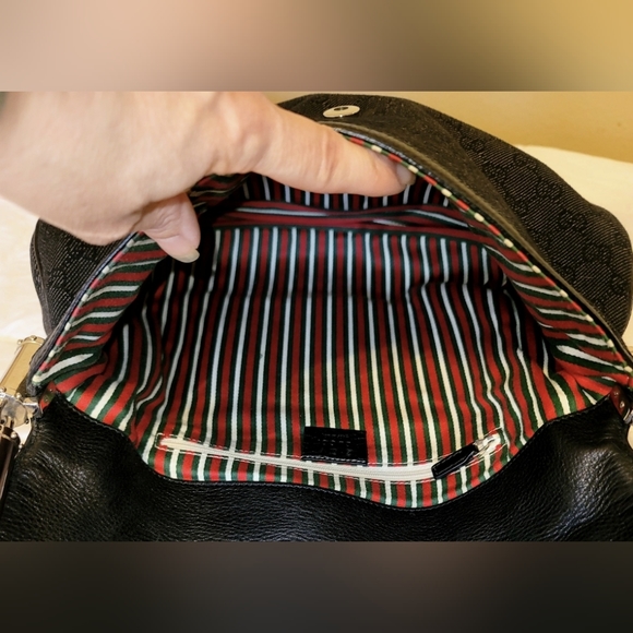 🖤 GUCCI | Vintage Denim Monogram Britt Interlocking GG Tassel Shoulder Bag - Picture 4 of 13